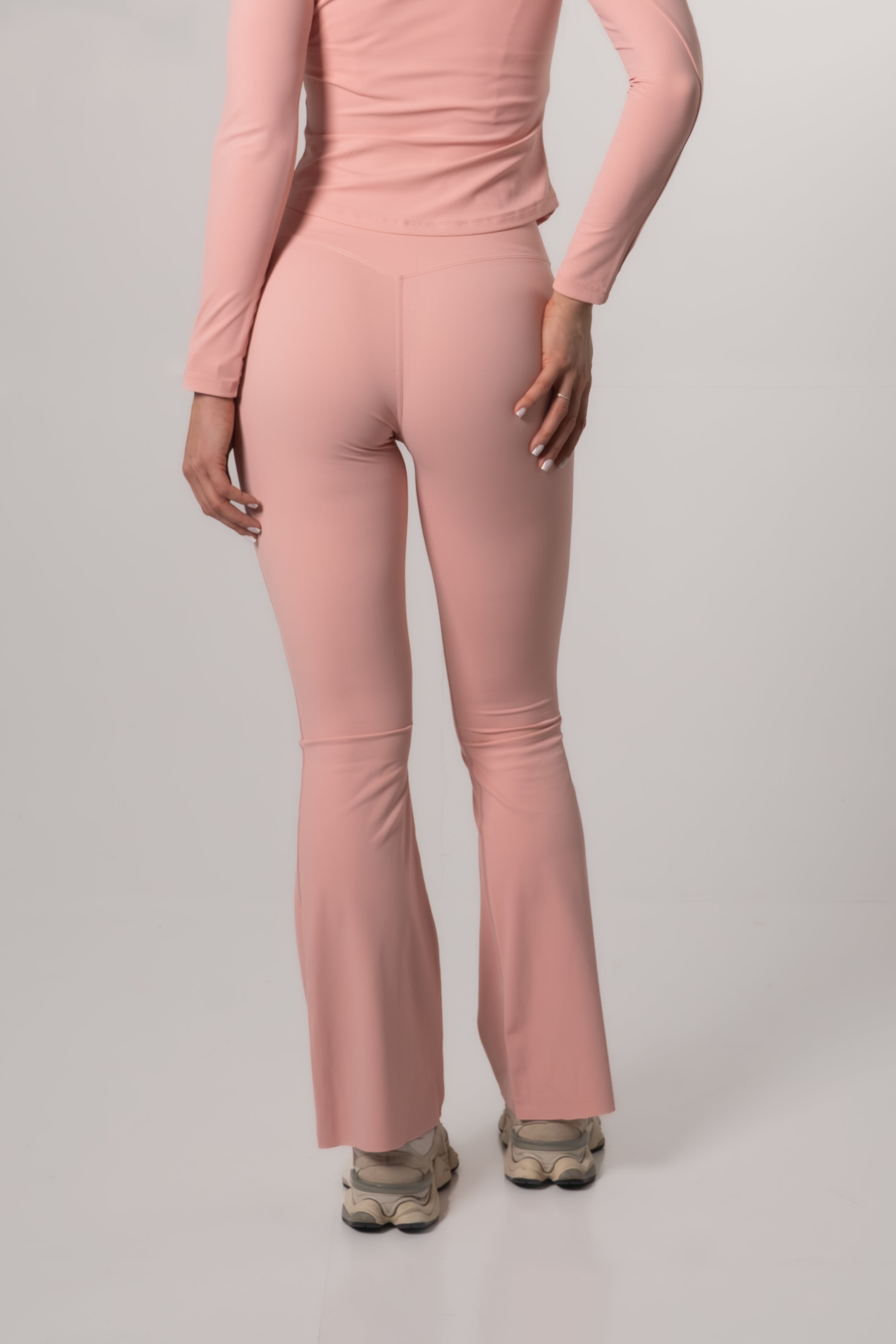LYO Pink Flare Set